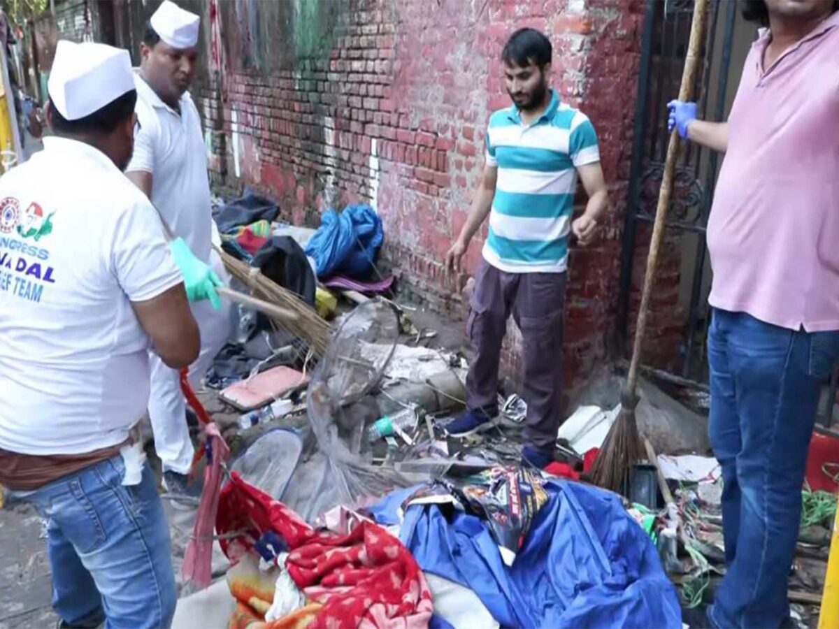 Cleanliness Drive at Jantar Mantar